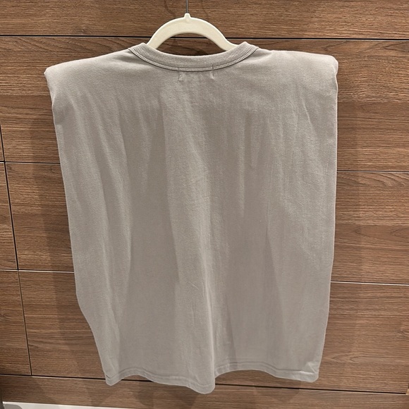 Frankie Shop Eva padded muscle shoulder tee - Picture 4 of 4